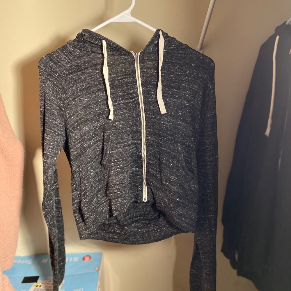 Cropped grey zip up sweater